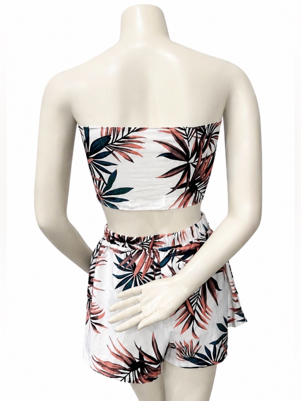 SHEIN Tropical Leaf Print Strapless Tie Front 2-Piece Shorts Set Size S - Picture 3 of 8